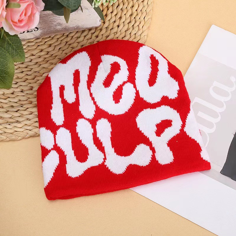 Berretto in maglia con stampa  - Beanie Cuffed Knit recensione e prezzo