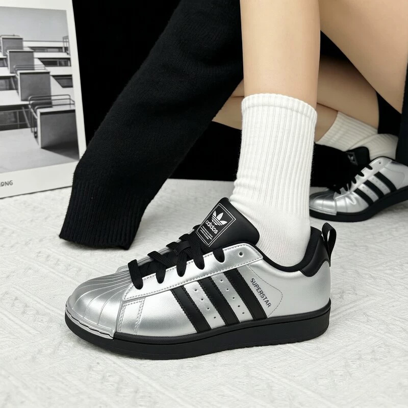 Scarpe da donna Adidas Clover  - Adidas Shoes Superstar recensione e prezzo