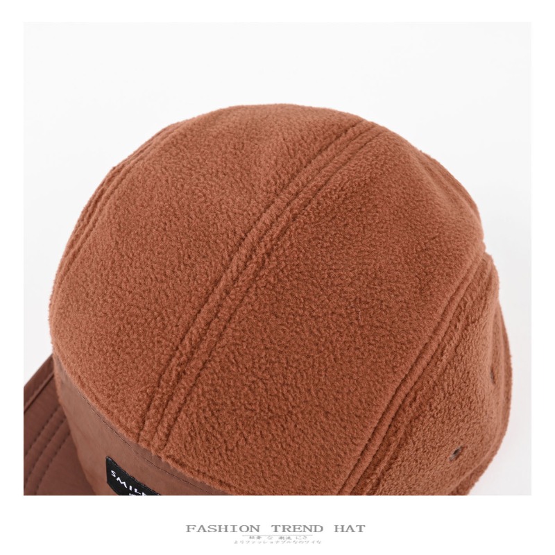 Cappello da Campeggio a 5 Pann - Corduroy Cap 5 Panel recensione e prezzo